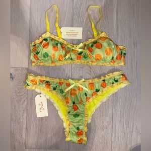 Aurelle swim suit brand new with tags